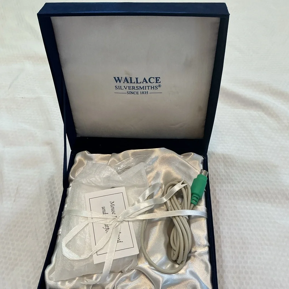Wallace Silversmiths Silver Chrome Wired Computer Mouse